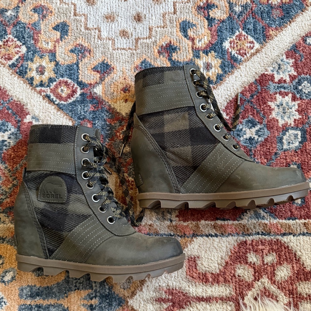 Sorel Wedge Boot
